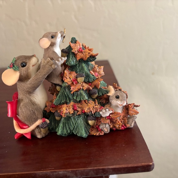Fitz and Floyd Other - Fitz and Floyd Charming Tales Mice Decorating Tree Tree Trimming You Help Top of